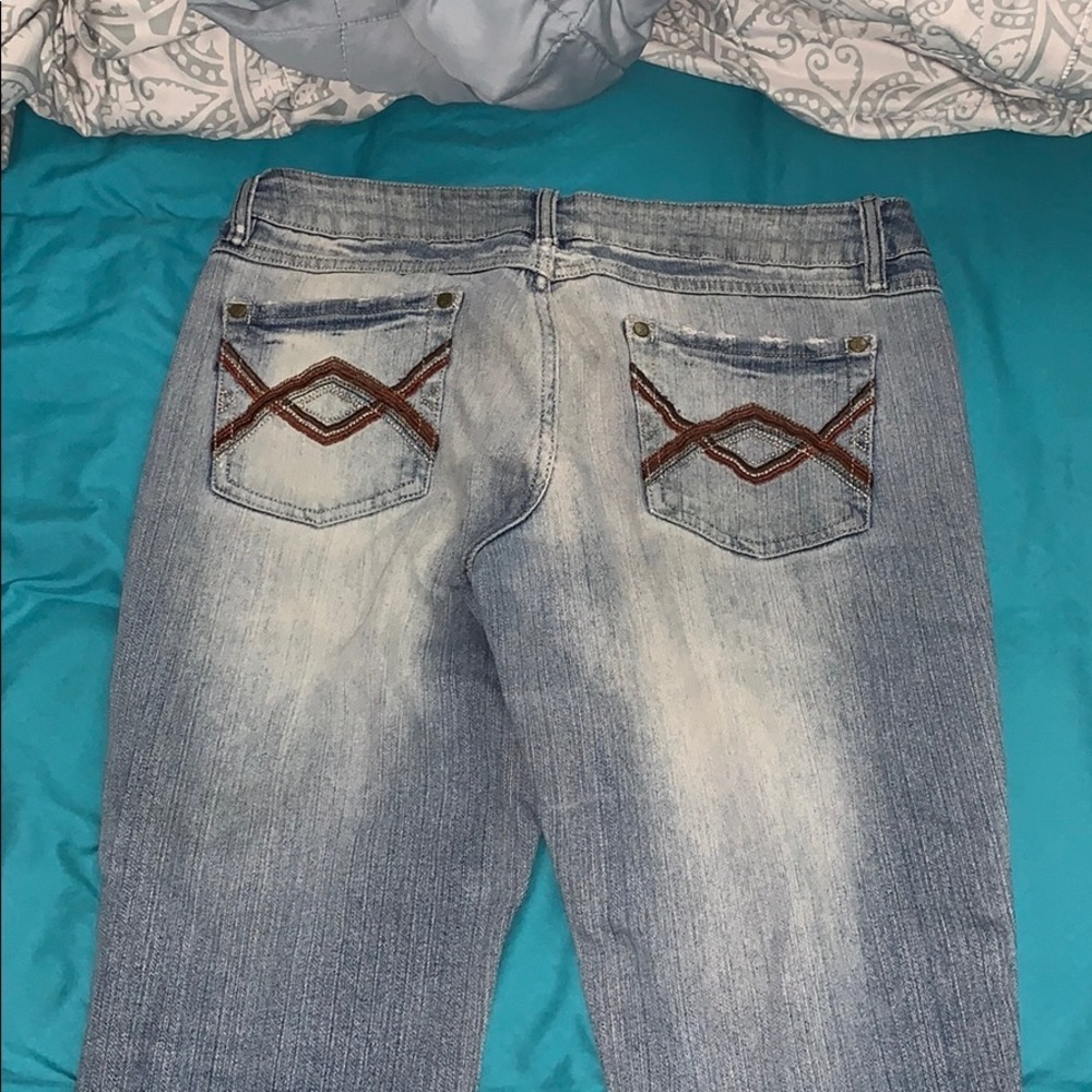 Light wash stretchy jeans 11 - Picture 5 of 9